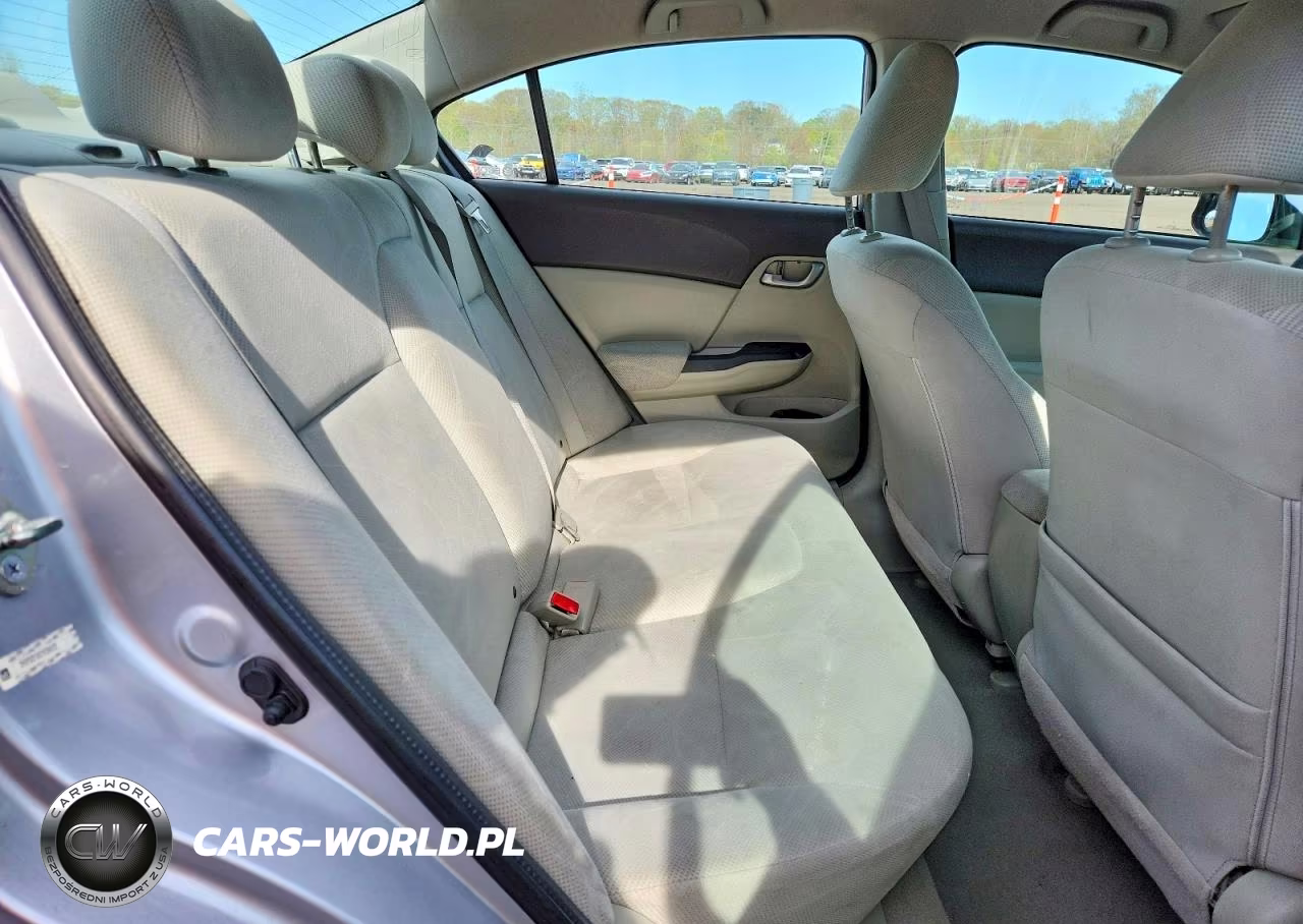 2012 Honda Civic Lx VIN:2HGFB2F58CH599055 - 10