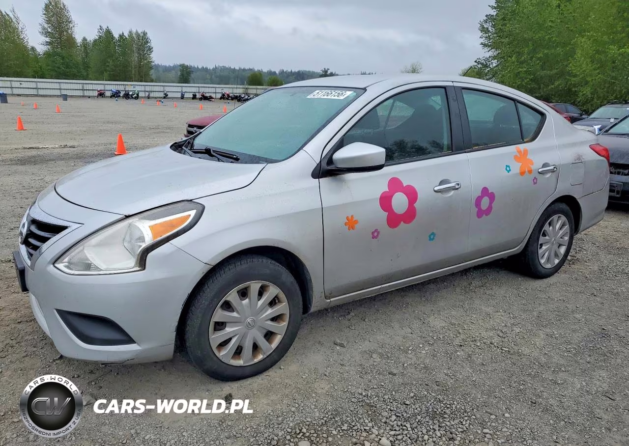 2016 Nissan Versa 1.6 Sv