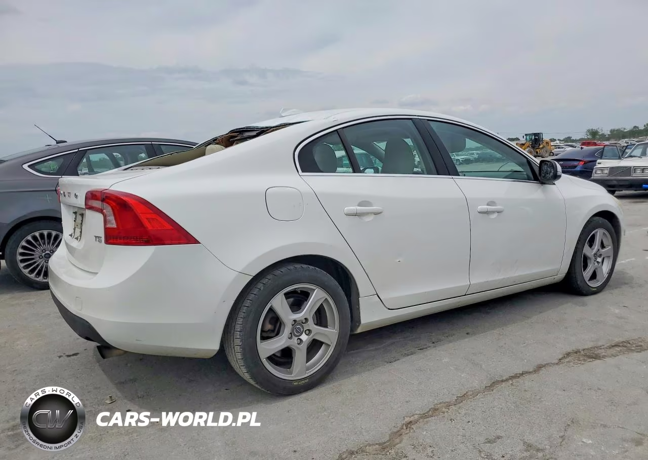 2012 Volvo S60 T5 VIN:YV1622FS7C2050485 - 3