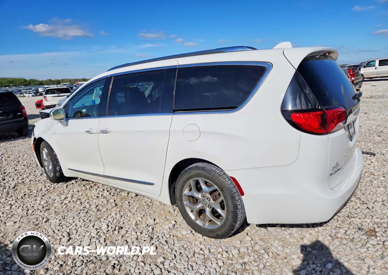 2018 Chrysler Pacifica Limited VIN:2C4RC1GG7JR106802 - 2