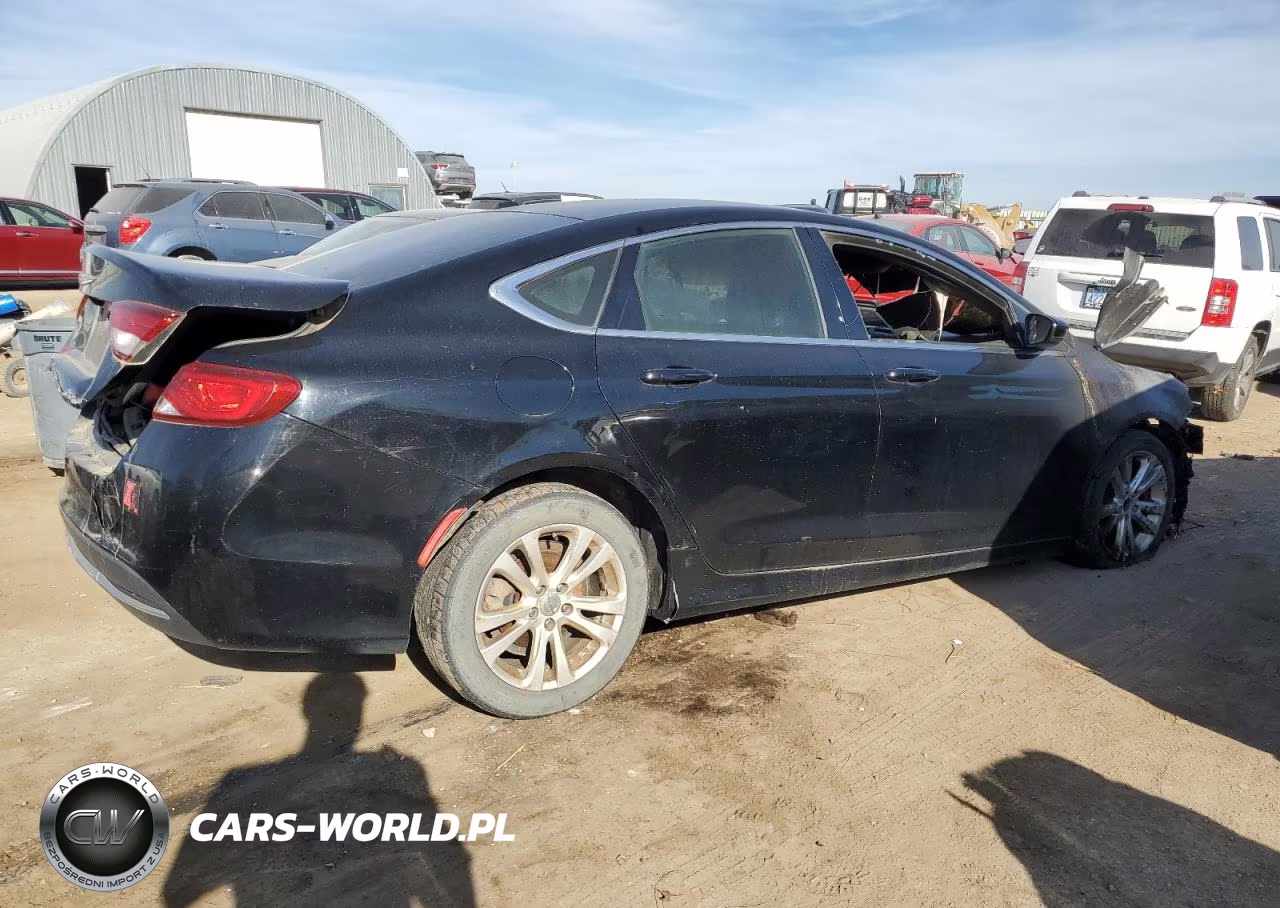 2015 Chrysler 200 Limited VIN:1C3CCCAB1FN680772 - 3