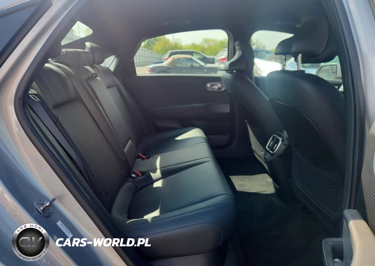 2024 Hyundai Ioniq 6 Sel VIN:KMHM34AC5RA076762 - 10
