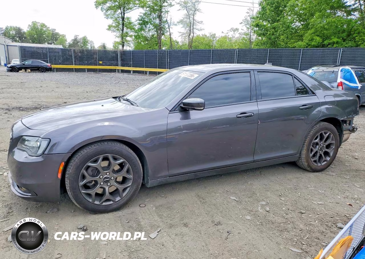 2017 Chrysler 300 S