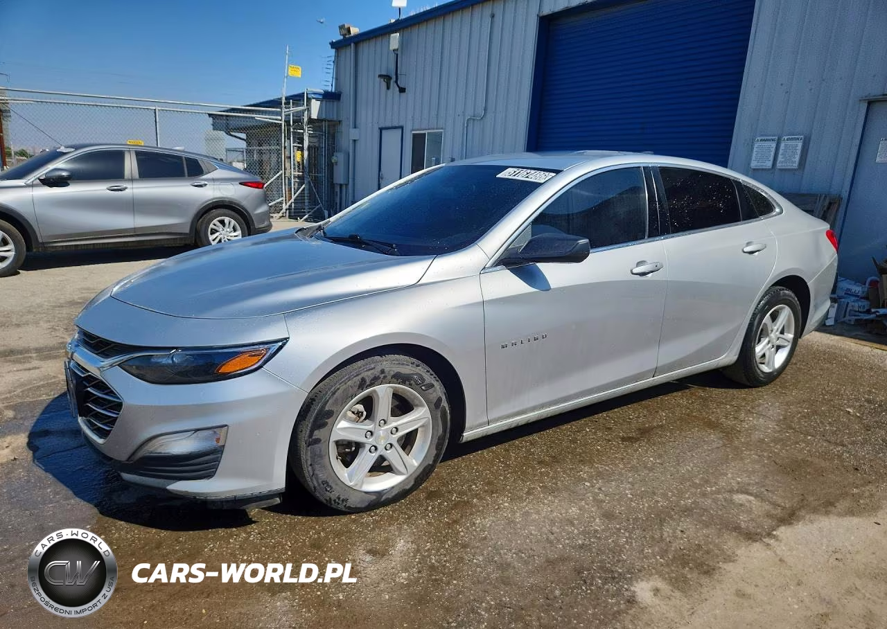 2021 Chevrolet Malibu Ls – zdjęcie 1 z 12
