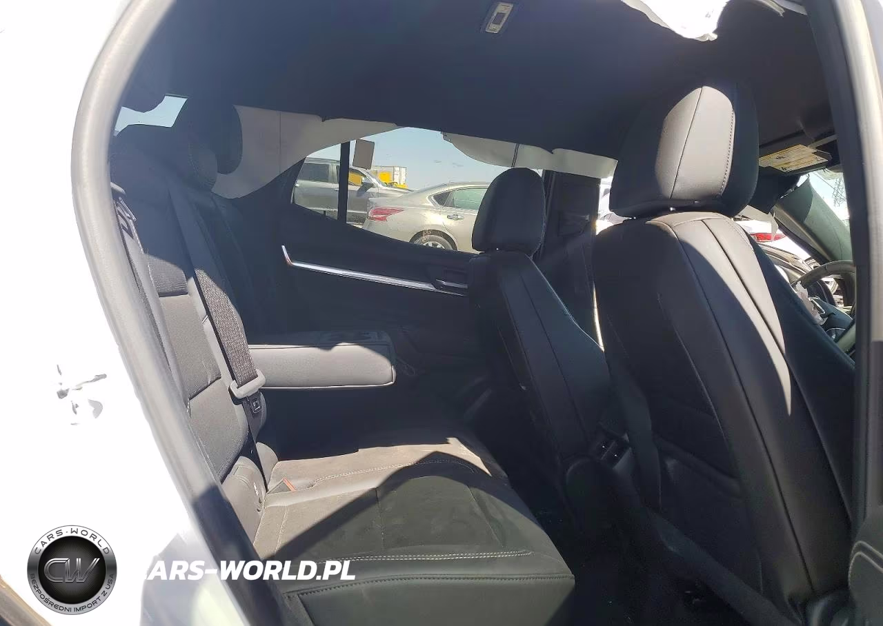 2026 GMC Terrain Elevation VIN:3GKALMEGXTL302058 - 11