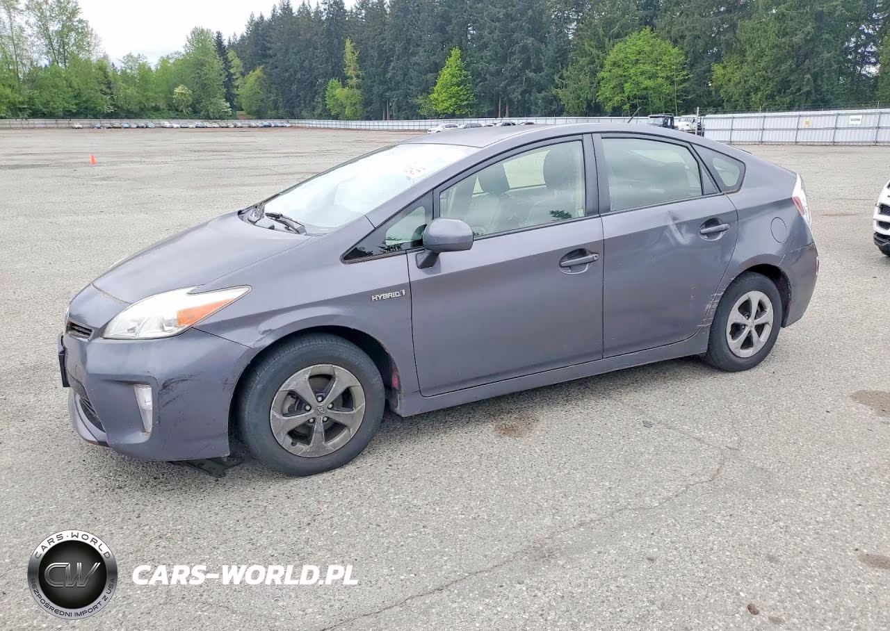 2013 Toyota Prius Two