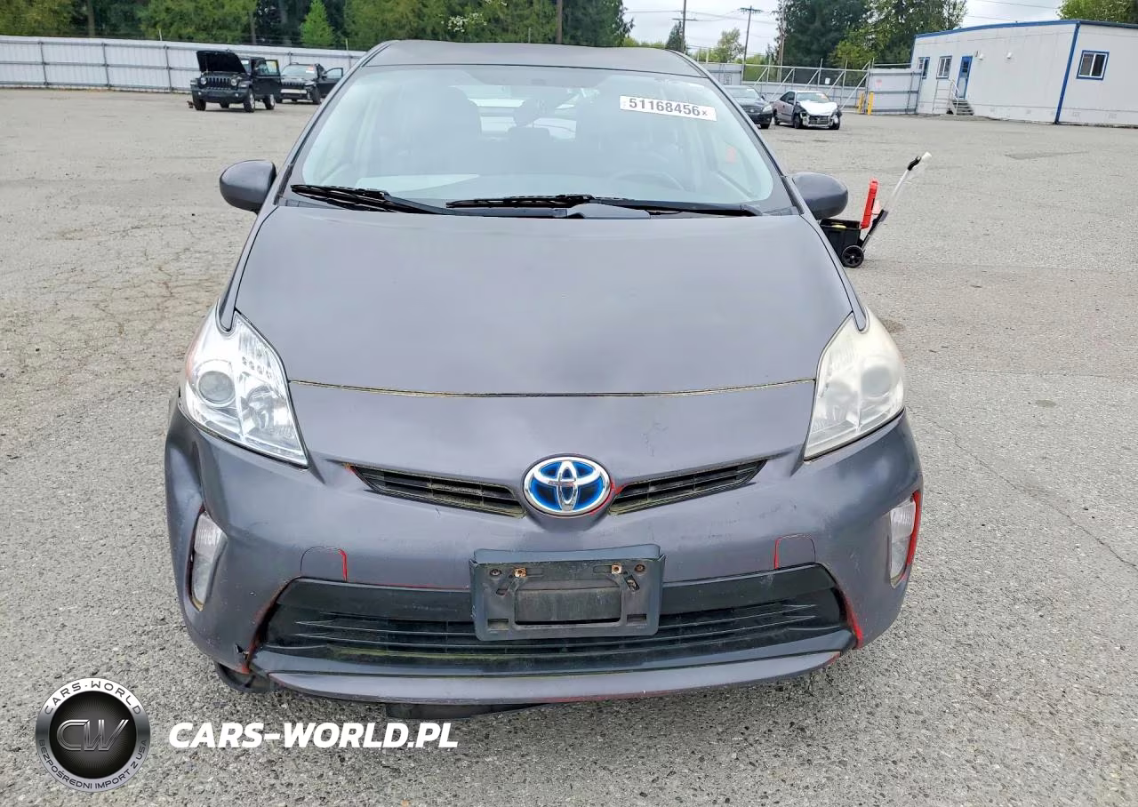 2013 Toyota Prius Two VIN:JTDKN3DU7D5593728 - 5