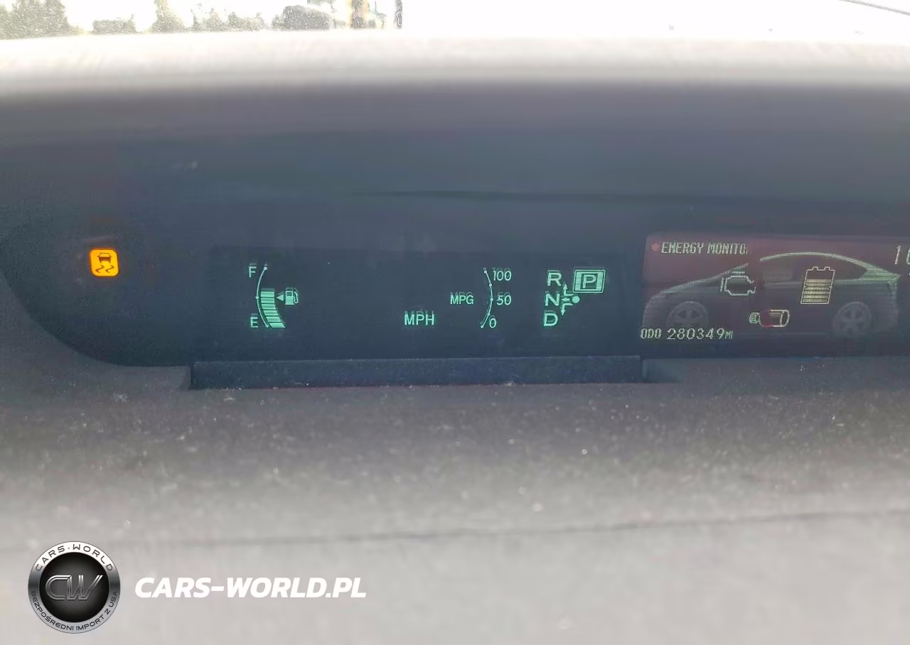 2013 Toyota Prius Two VIN:JTDKN3DU7D5593728 - 9