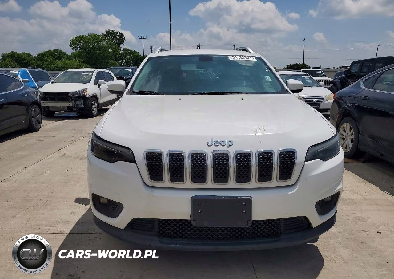 2019 Jeep Cherokee Latitude VIN:1C4PJLCB8KD474235 - 5