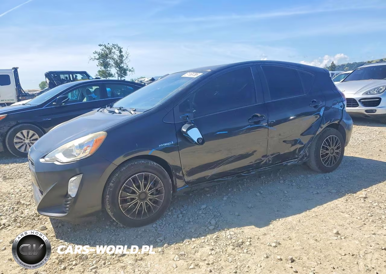 2016 Toyota Prius C Three