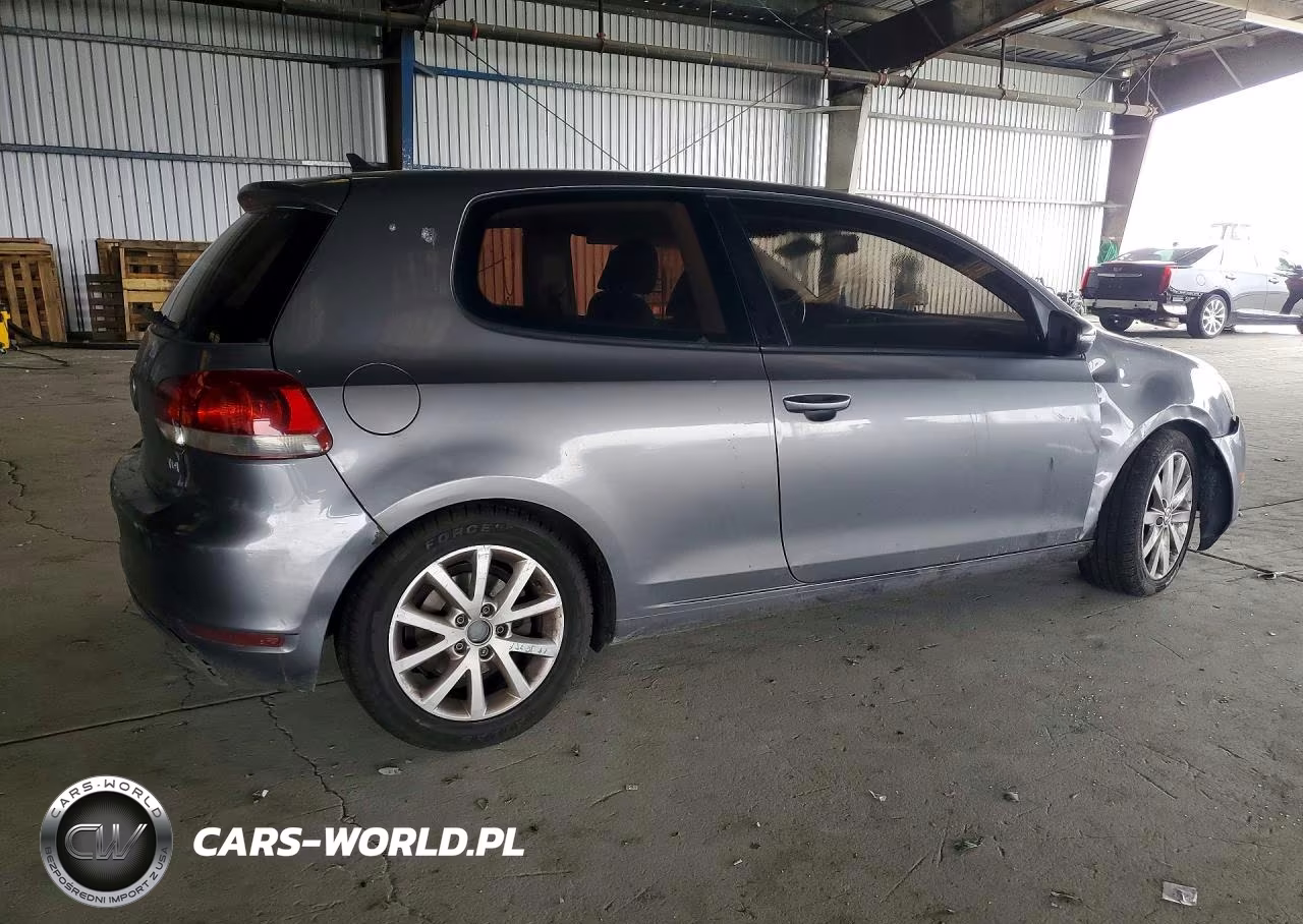2011 Volkswagen Golf VIN:WVWMM7AJ1BW048872 - 3