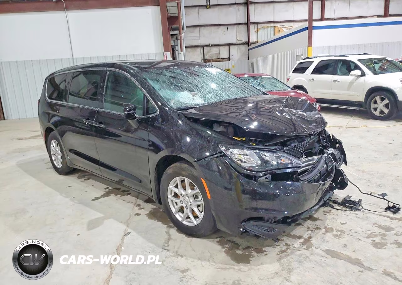 2025 Chrysler Voyager VIN:2C4RC1CG8SR538161 - 4