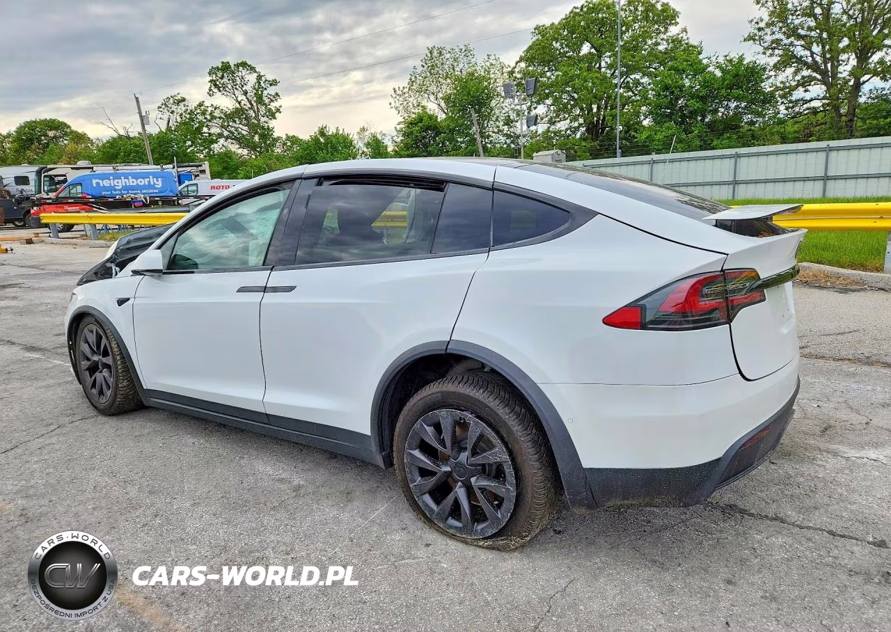 2022 Tesla Model X VIN:7SAXCBE56NF332946 - 2