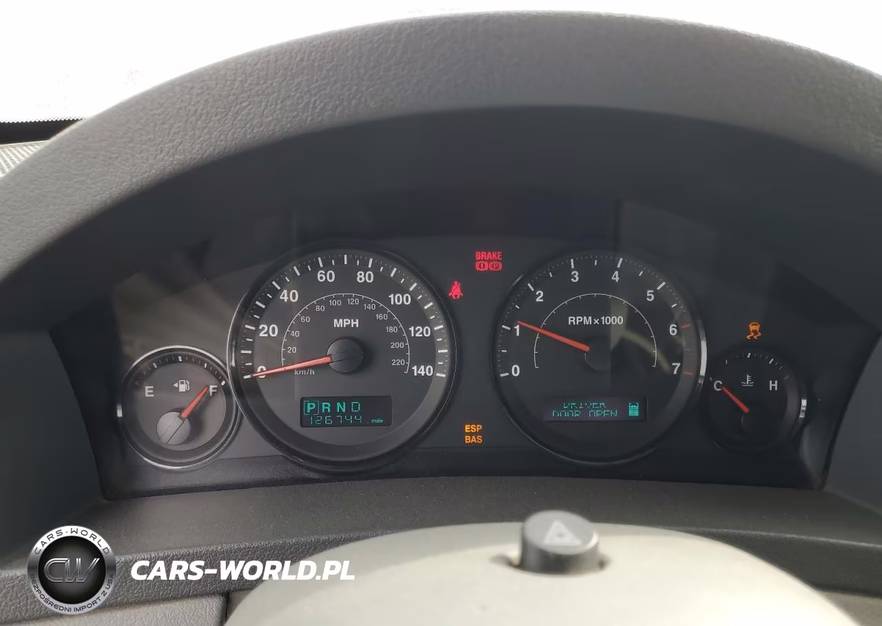 2006 Jeep Grand Cherokee Laredo VIN:1J4GR48K56C171992 - 9