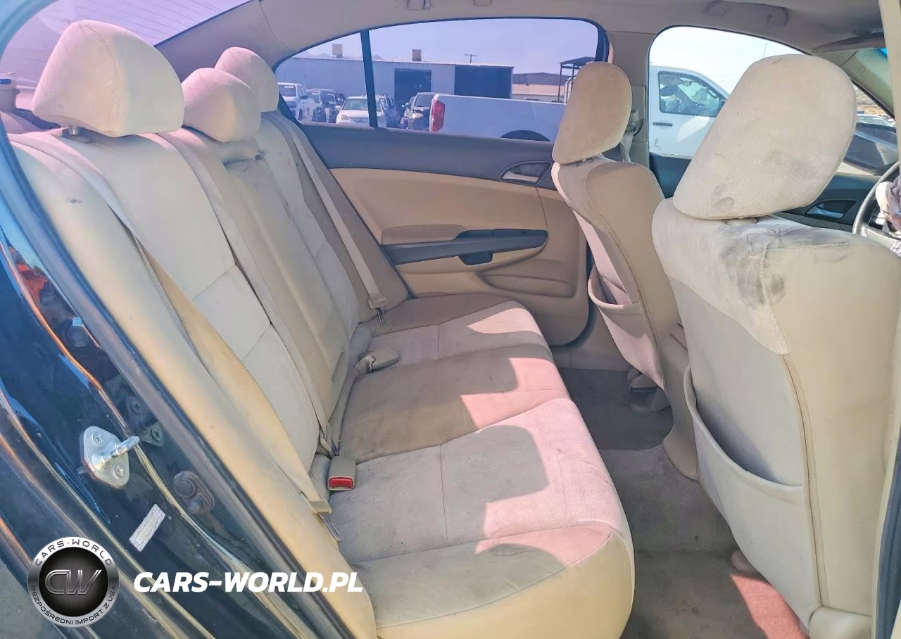 2010 Honda Accord VIN:1HGCP2F34AA183373 - 10