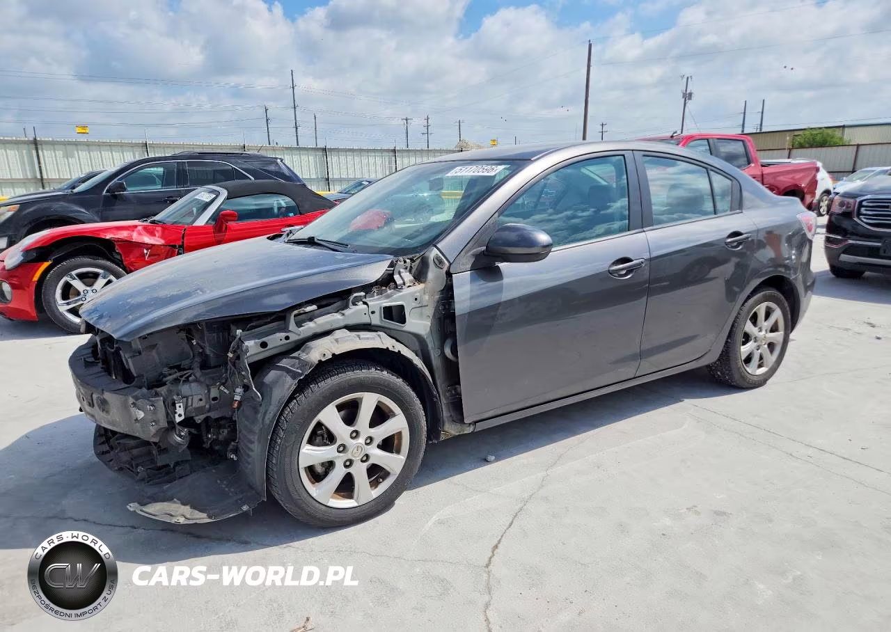 2011 Mazda 3 I