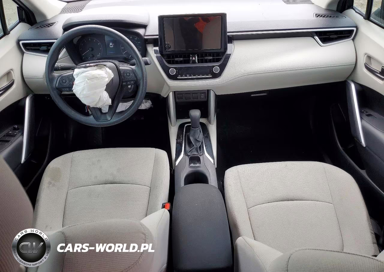 2025 Toyota Corolla Cross L VIN:7MUAAAAG2SV129690 - 8