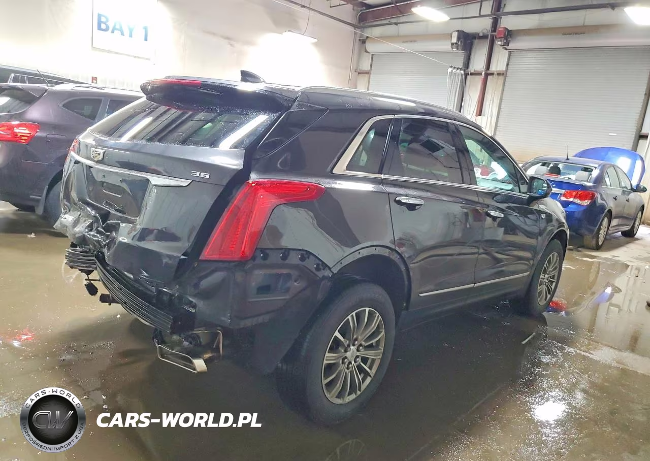 2017 Cadillac Xt5 Luxury VIN:1GYKNDRS7HZ323310 - 3