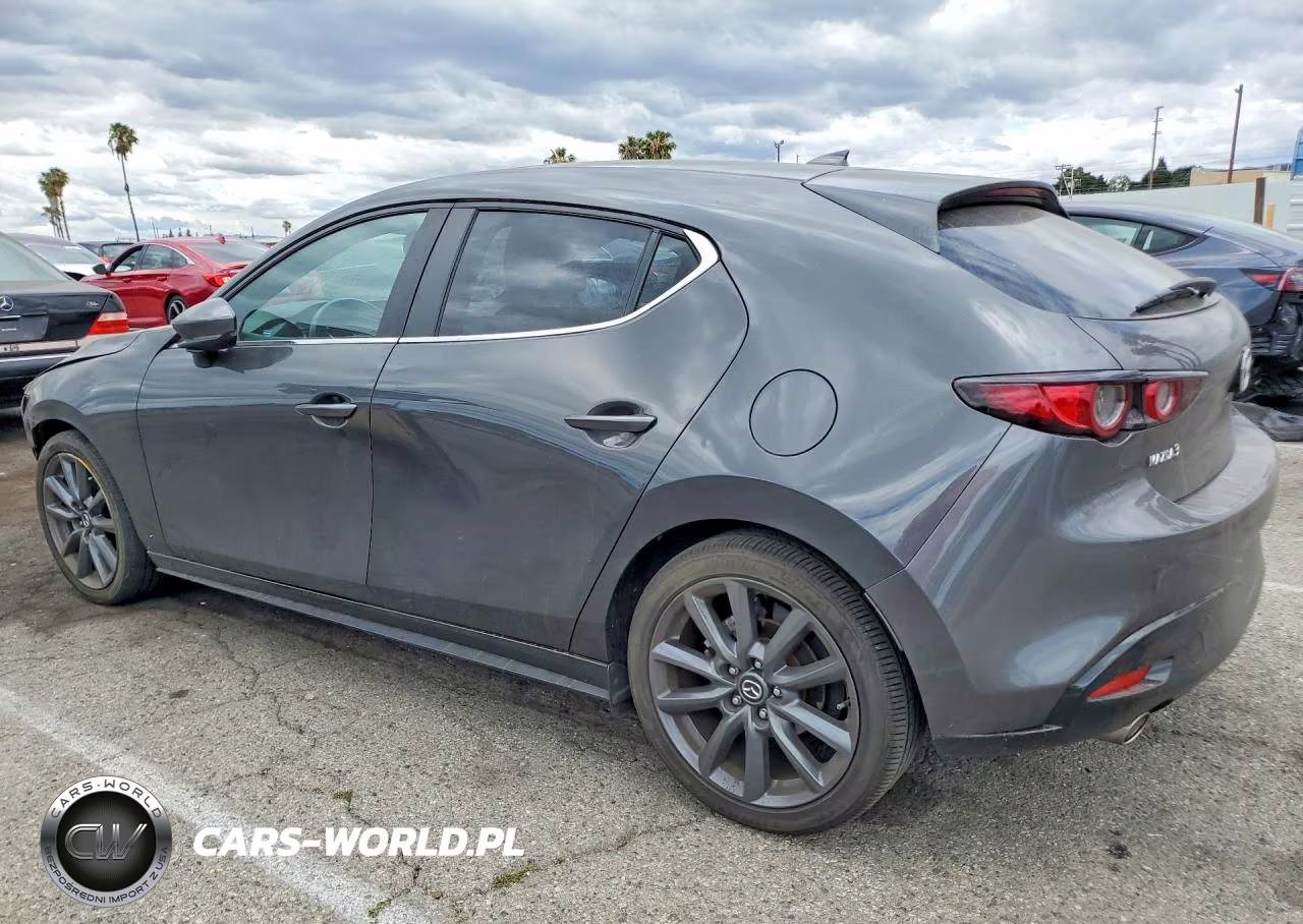 2020 Mazda 3 Preferred VIN:JM1BPAMMXL1158352 - 2