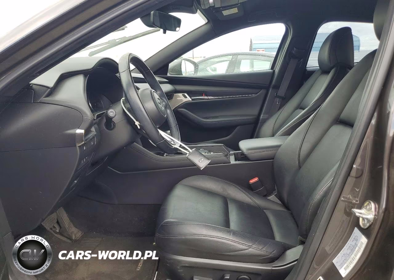 2020 Mazda 3 Preferred VIN:JM1BPAMMXL1158352 - 7