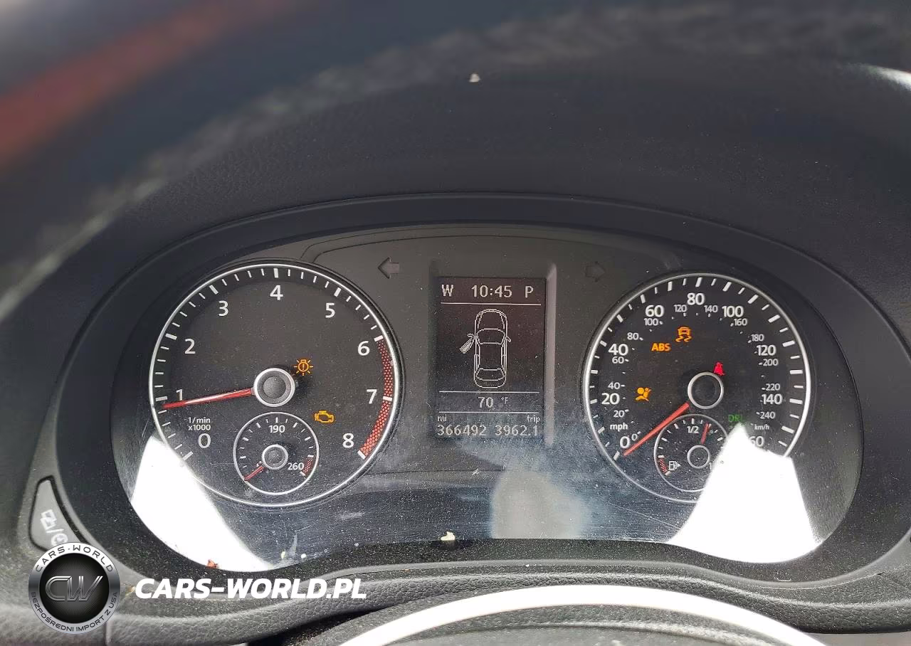 2013 Volkswagen Passat Se VIN:1VWBP7A35DC071816 - 9
