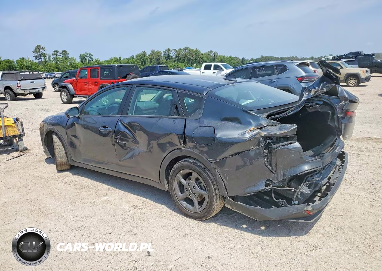 2025 Kia K4 Lxs VIN:3KPFT4DE1SE019780 - 2