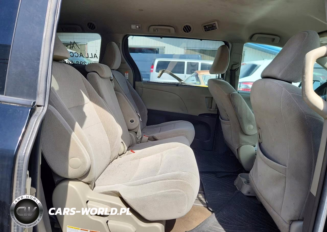 2017 Toyota Sienna Le VIN:5TDKZ3DCXHS816680 - 11