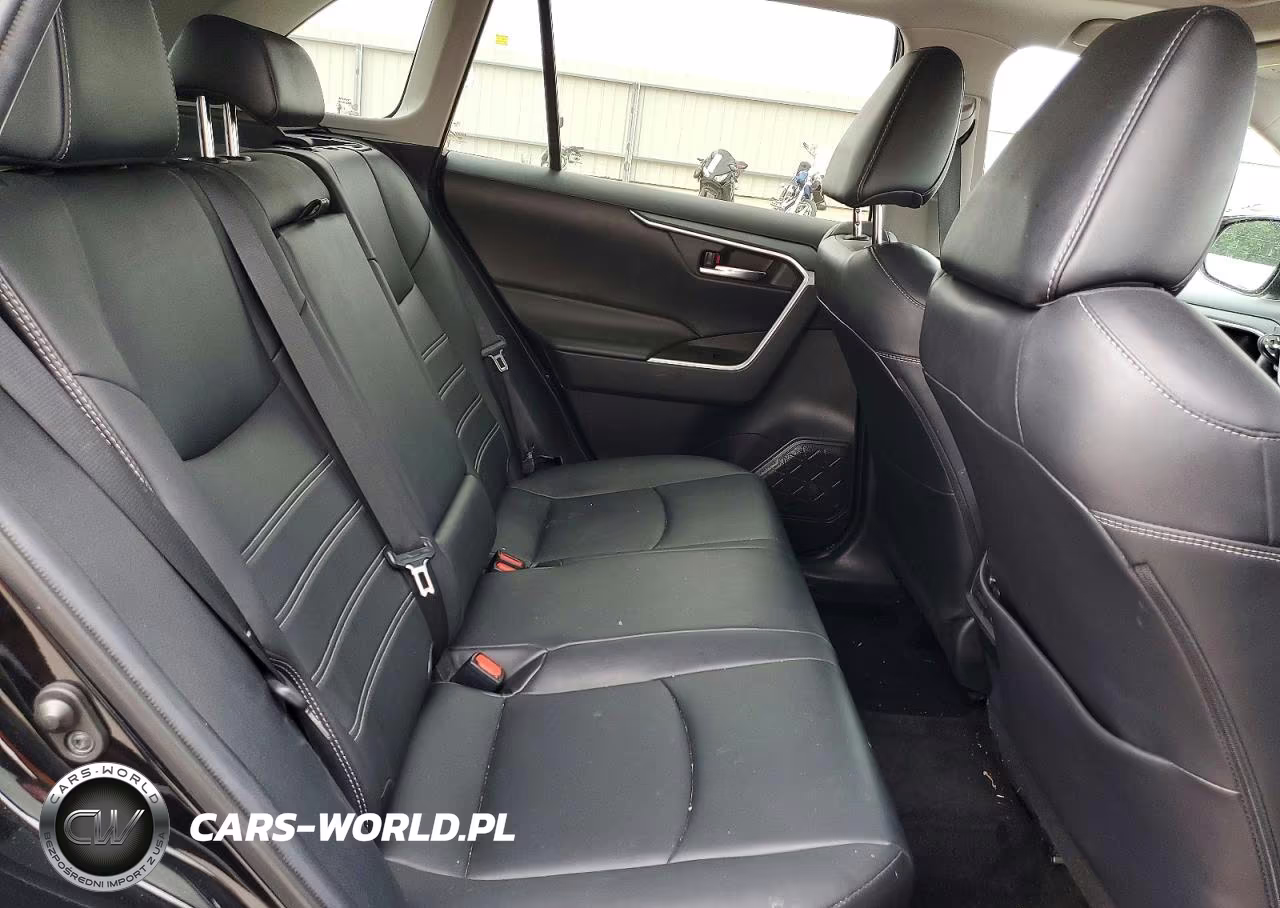 2021 Toyota Rav4 Xle Premium VIN:2T3C1RFV9MC110775 - 11