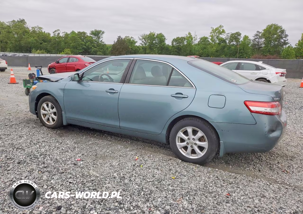 2011 Toyota Camry Le VIN:4T1BF3EK5BU621826 - 2