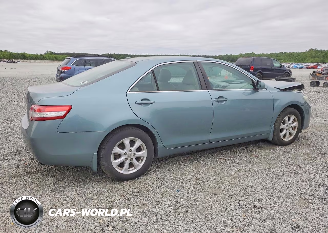 2011 Toyota Camry Le VIN:4T1BF3EK5BU621826 - 3