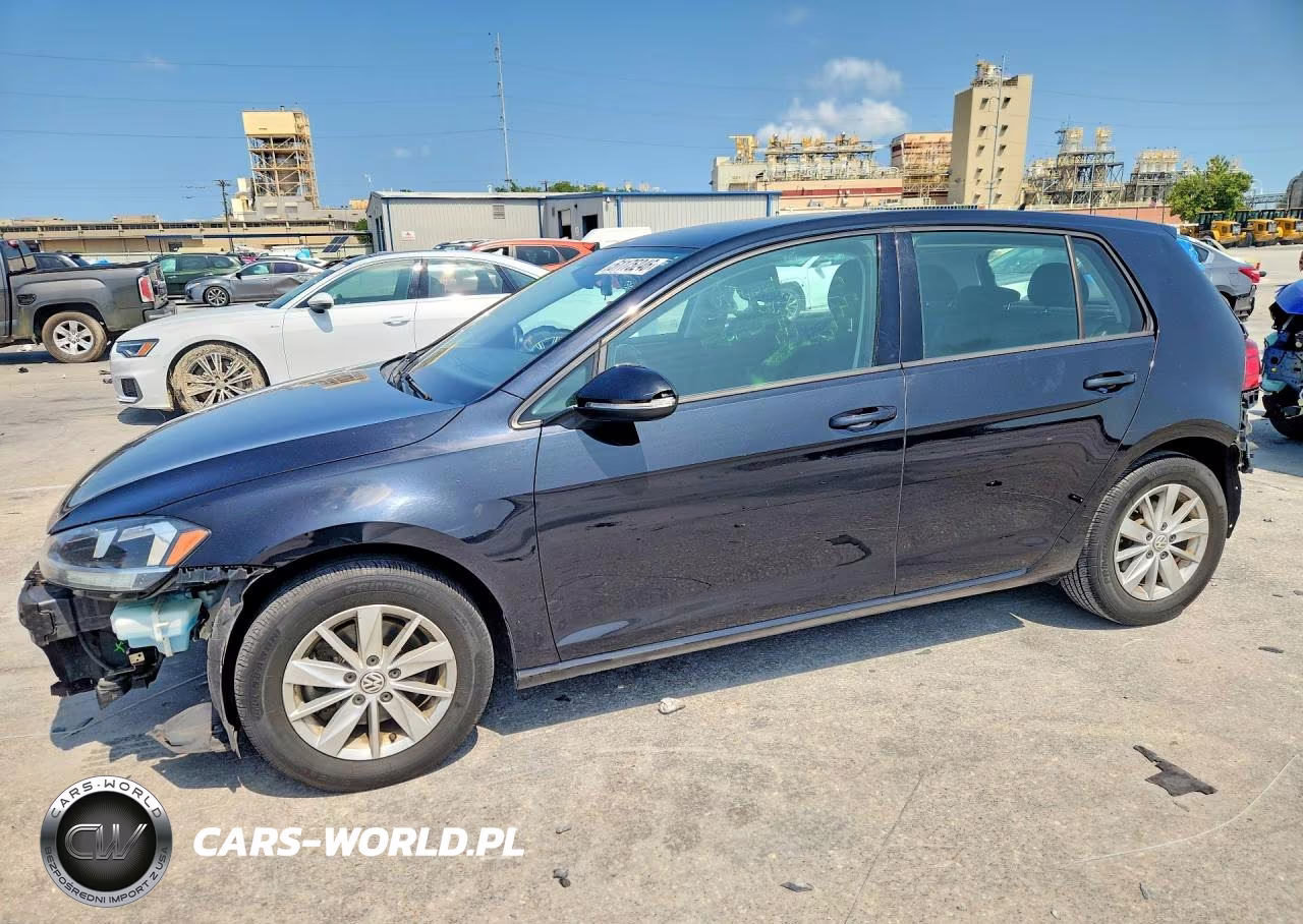2019 Volkswagen Golf S