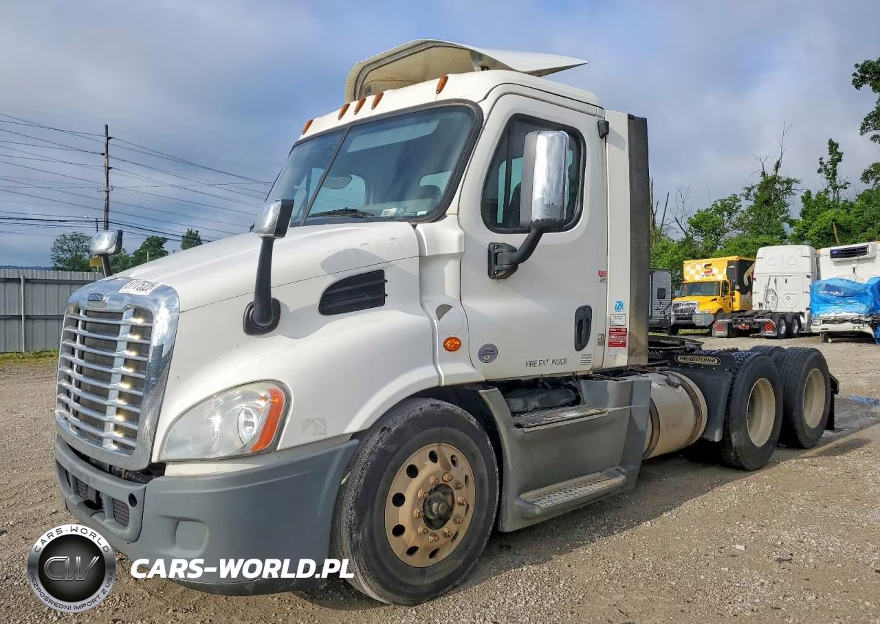 2019 Freightliner Cascadia 1 - Semi Truck VIN:3AKJGBDV9KDJW2049 - 2