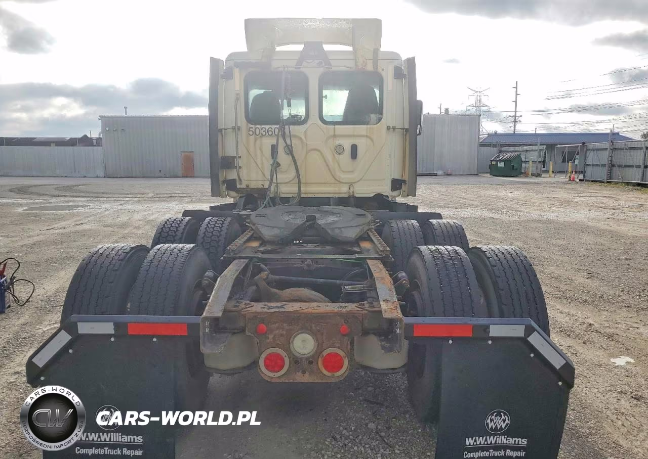 2019 Freightliner Cascadia 1 - Semi Truck VIN:3AKJGBDV9KDJW2049 - 6