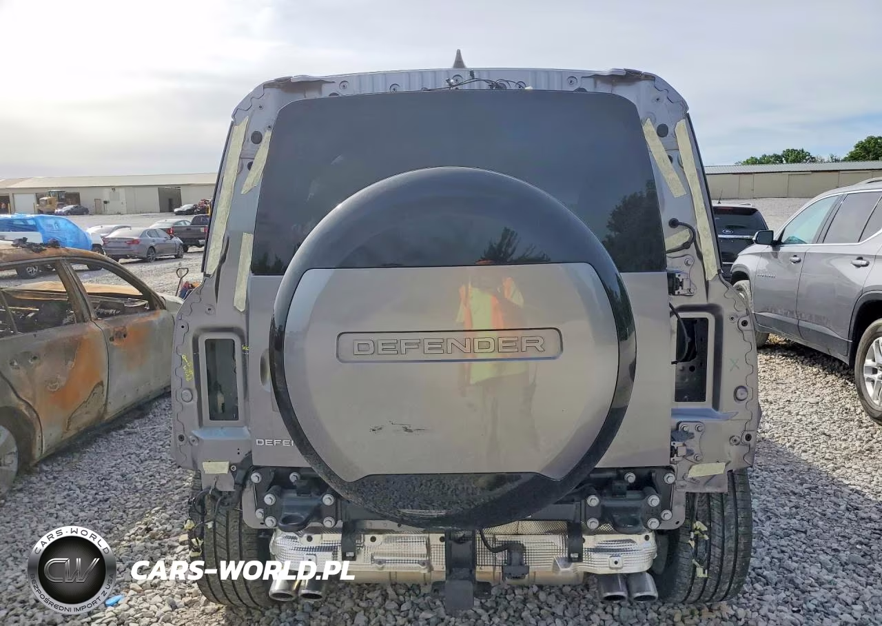 2024 Land Rover Defender 110 Se VIN:SALEPEFE2R2308332 - 6