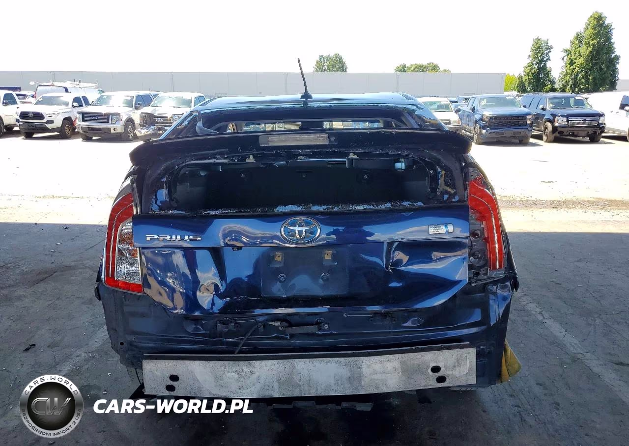 2012 Toyota Prius Three VIN:JTDKN3DU4C1526266 - 6