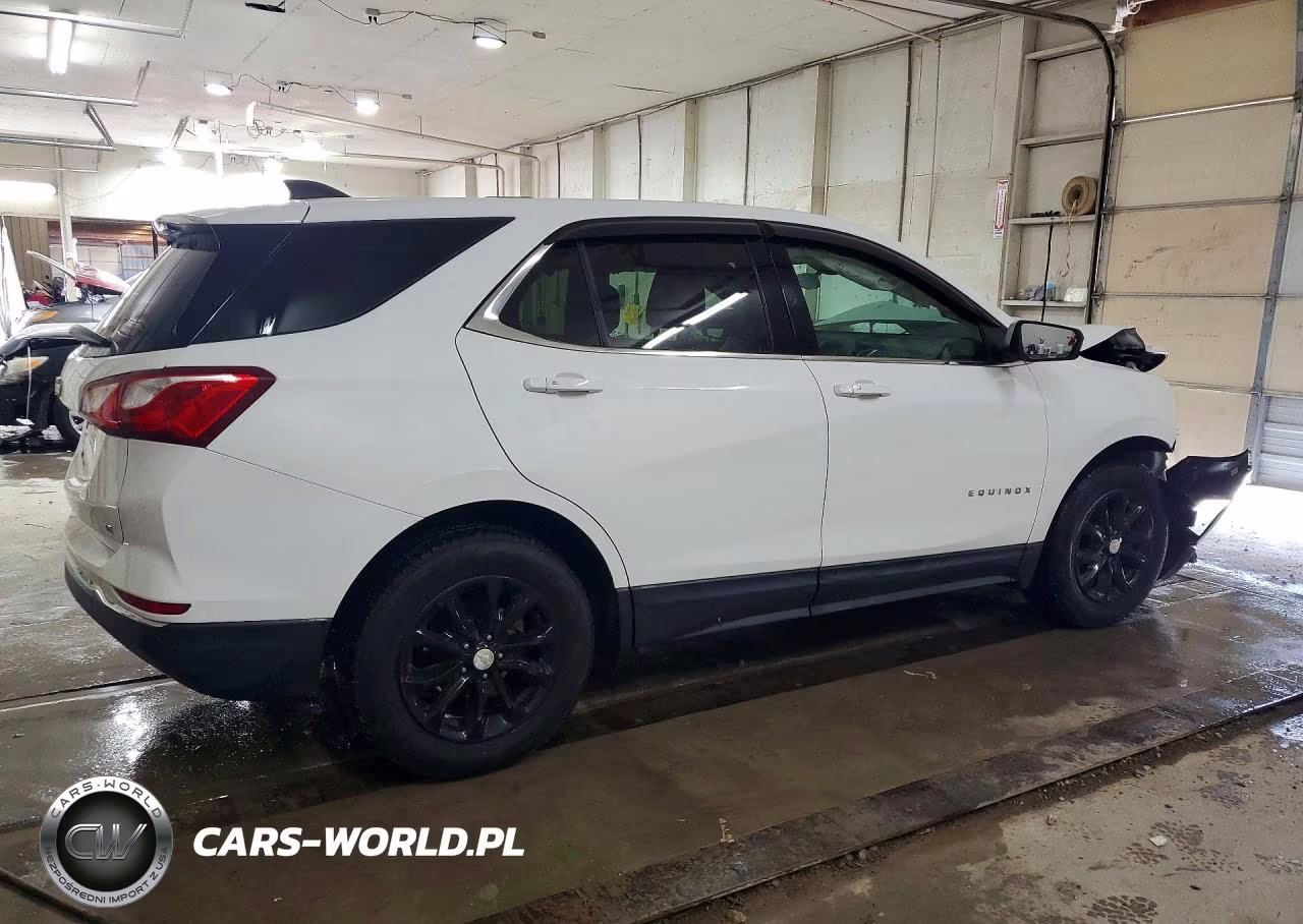 2019 Chevrolet Equinox Lt VIN:3GNAXKEV0KS656105 - 3