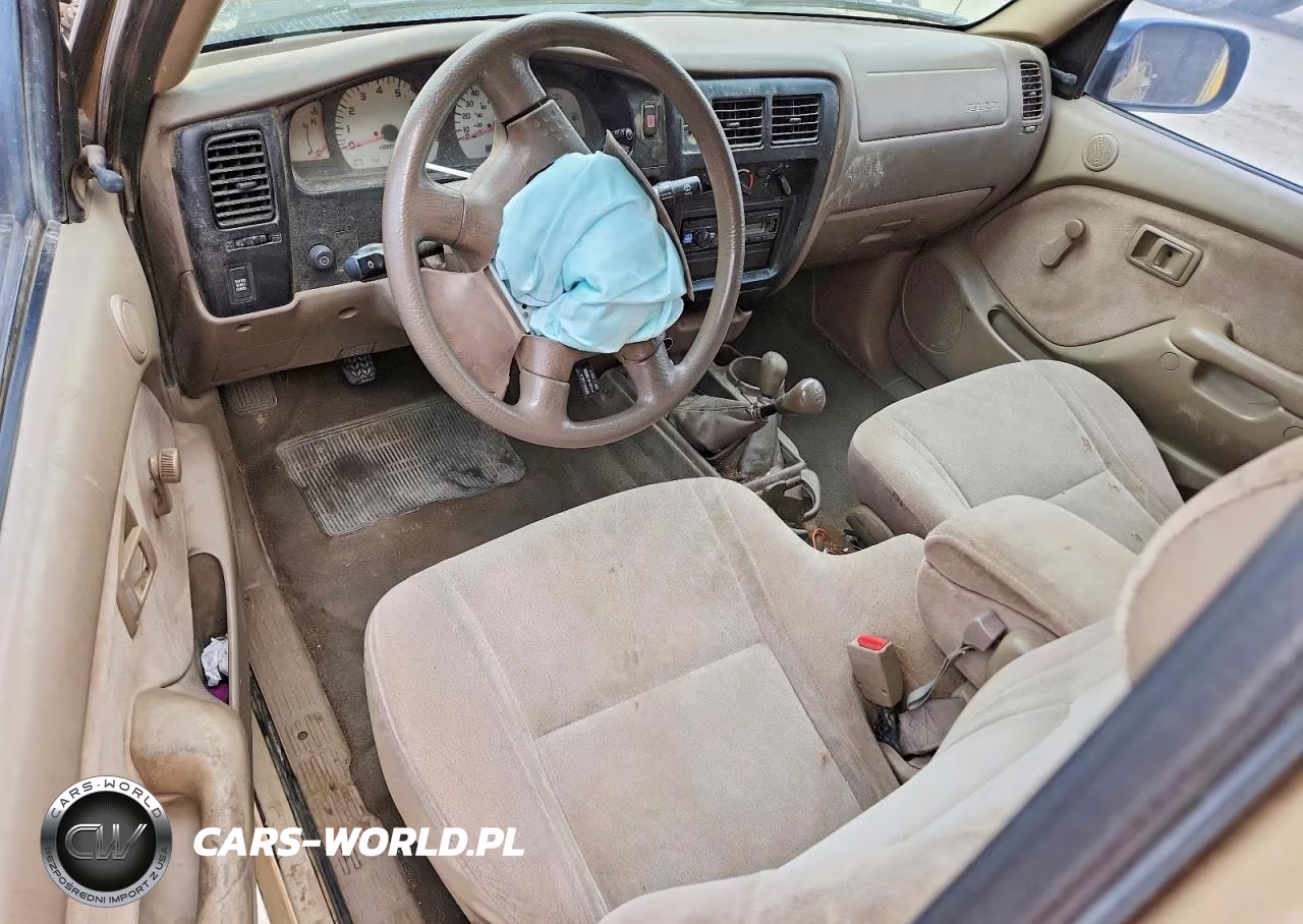 2001 Toyota Tacoma Xtracab VIN:5TEWM72N51Z749247 - 8