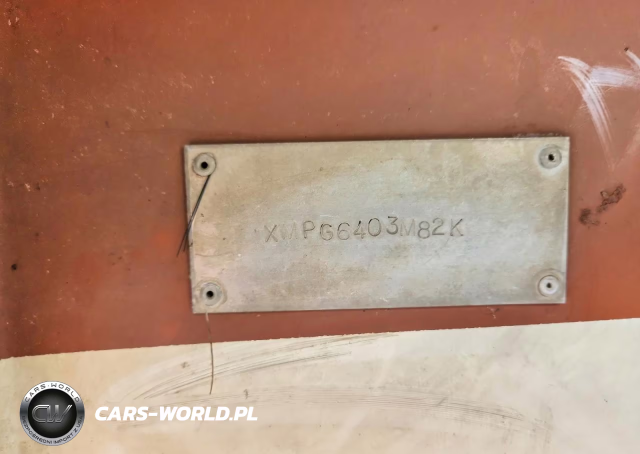 1982 Vic Imp VIN:XMPG6403M82K - 10