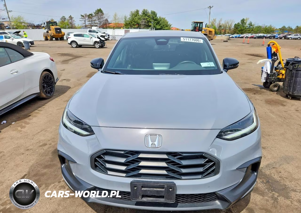 2025 Honda Hr-V Sport VIN:3CZRZ2H51SM705344 - 5