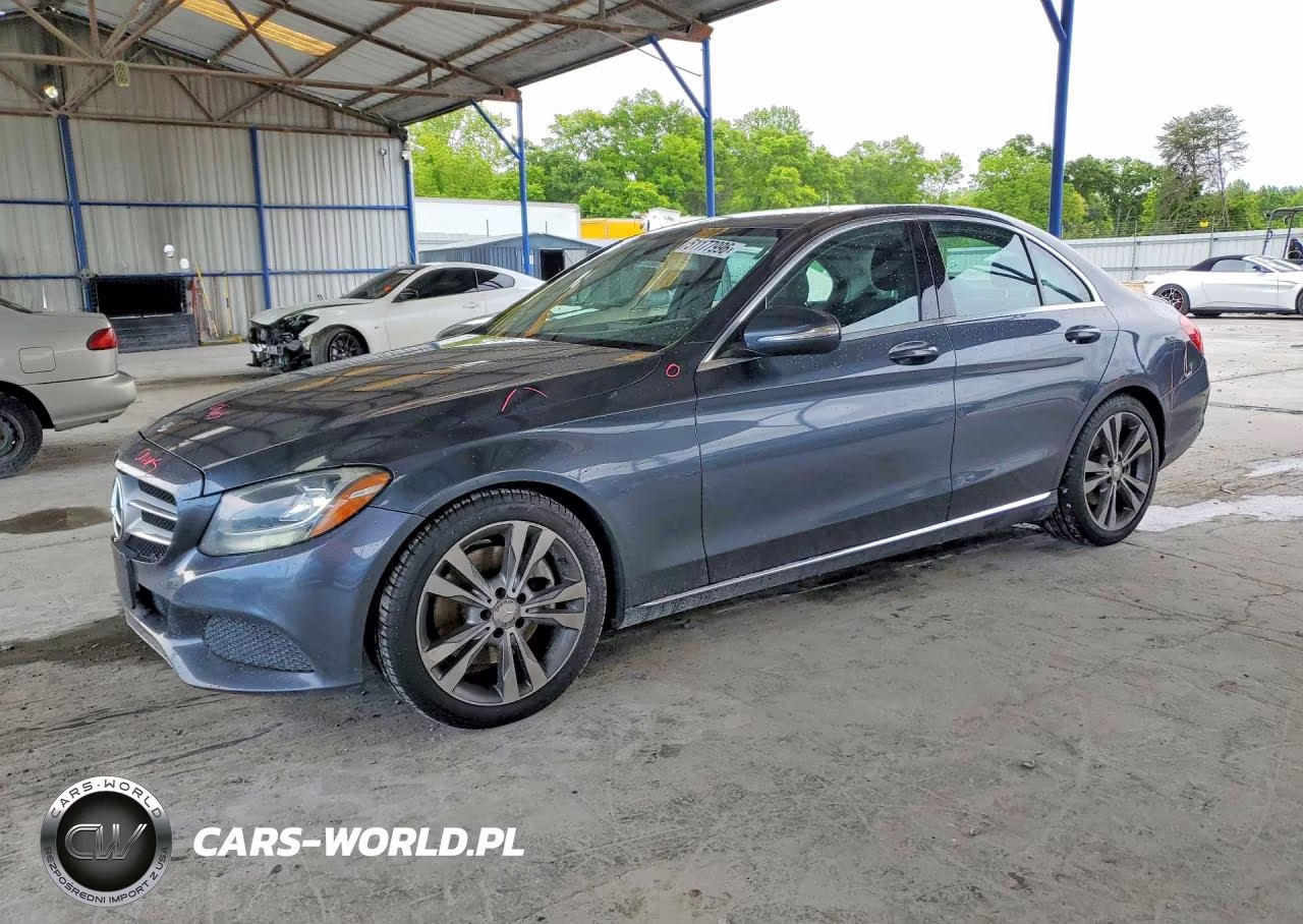 2015 Mercedes-Benz C 300