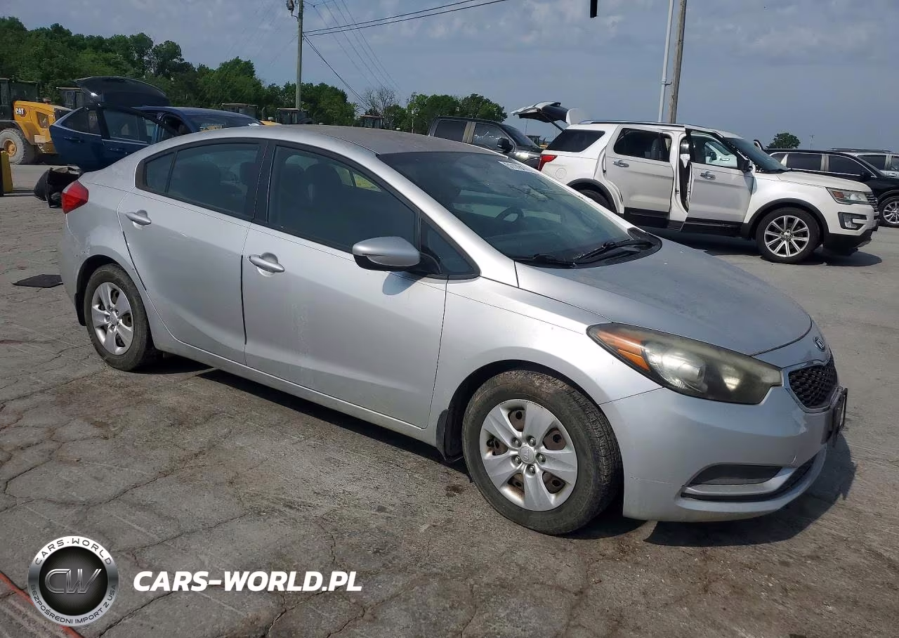 2015 Kia Forte Lx VIN:KNAFK4A61F5371806 - 4