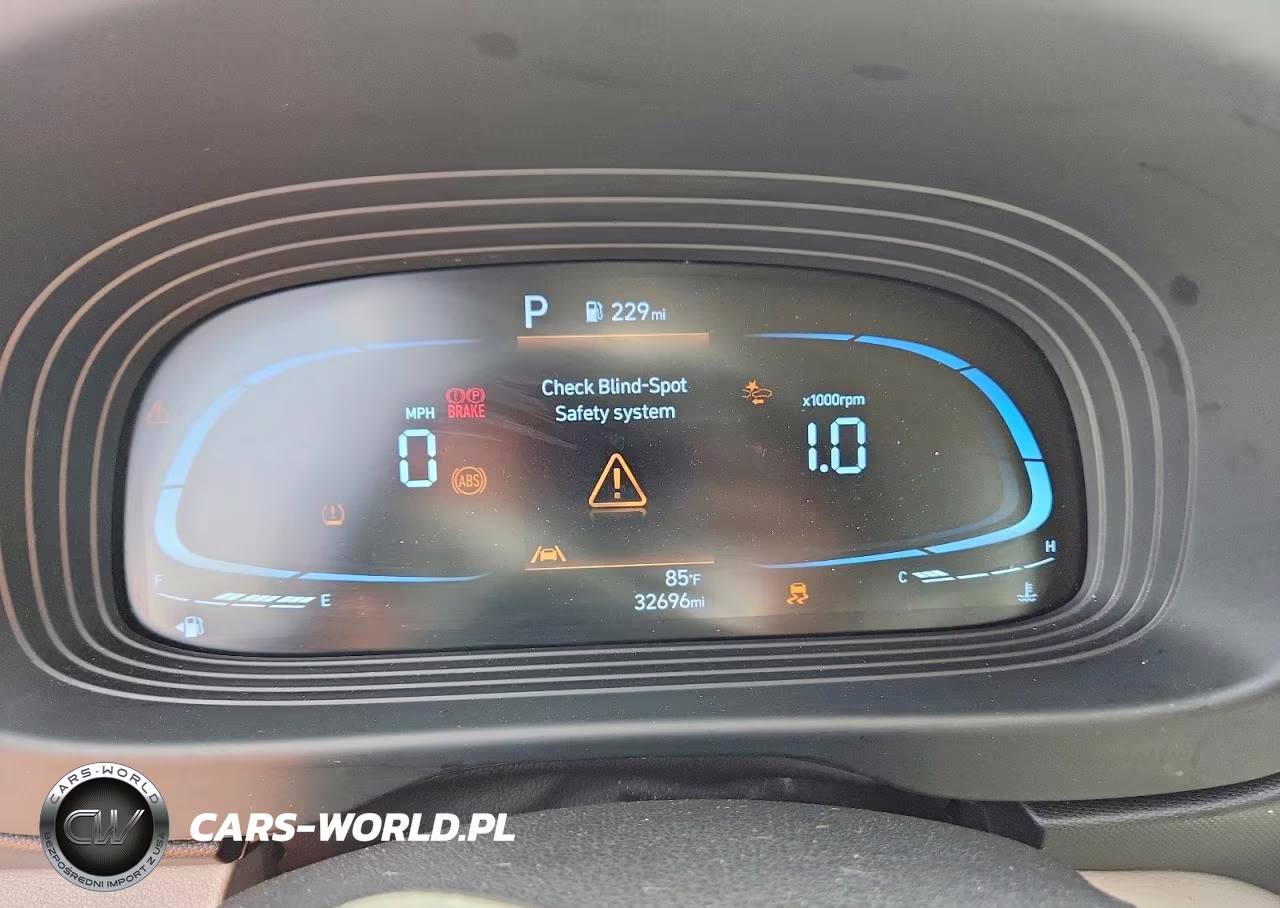 2023 Hyundai Venue Sel VIN:KMHRC8A33PU243550 - 9