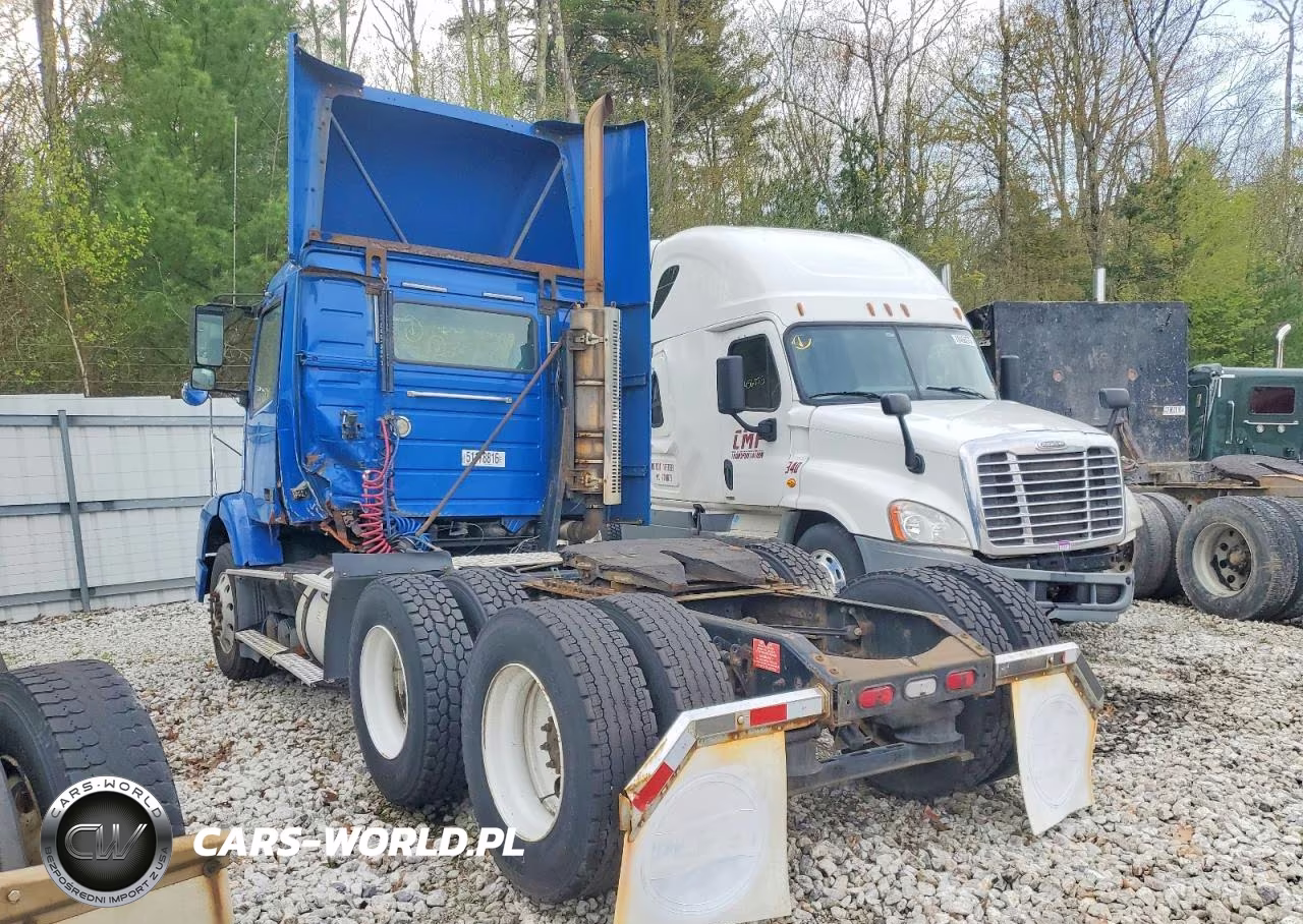 2011 Volvo Vnm Semi Truck VIN:4V4MC9DF4BN294038 - 3