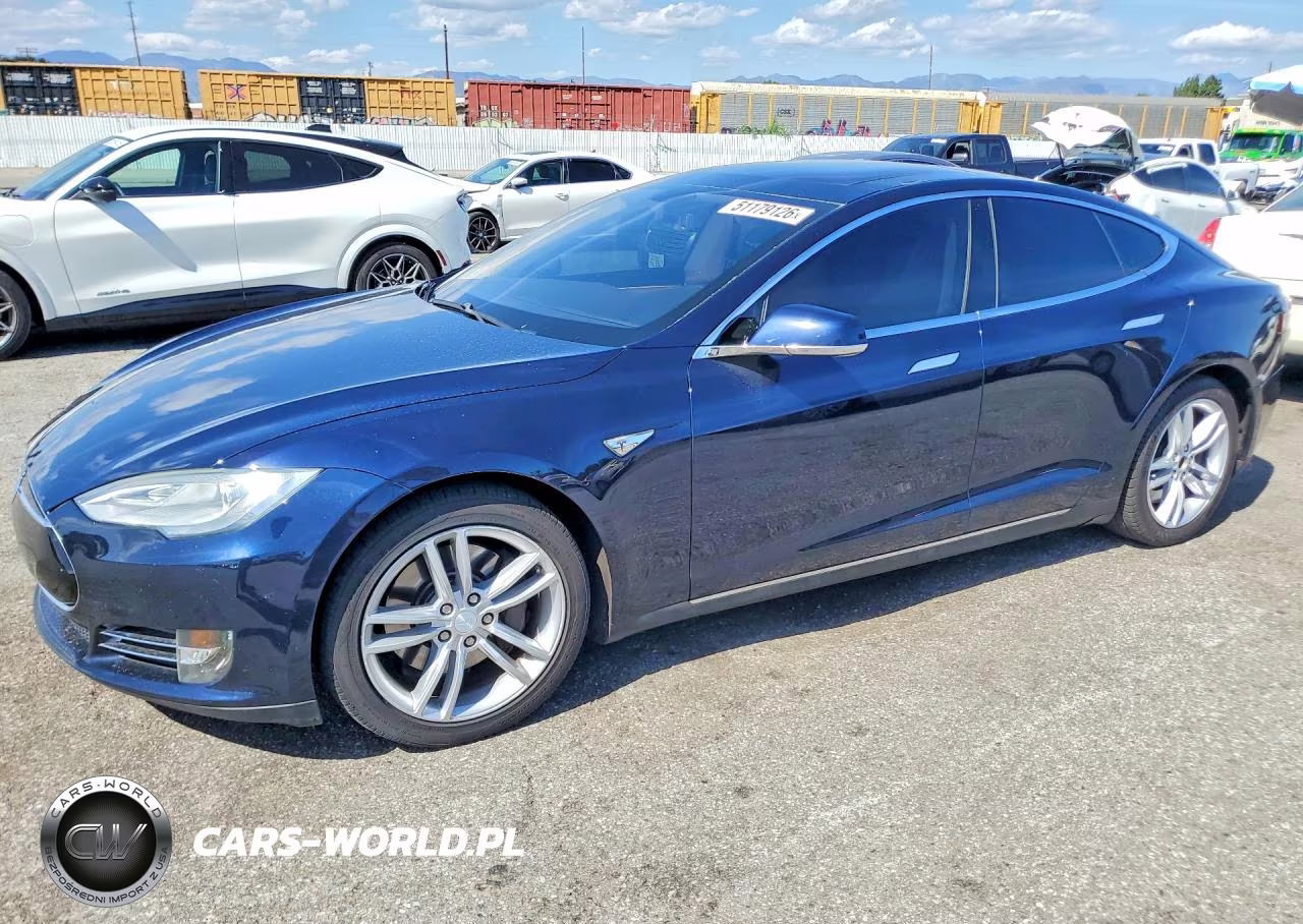 2013 Tesla Model S