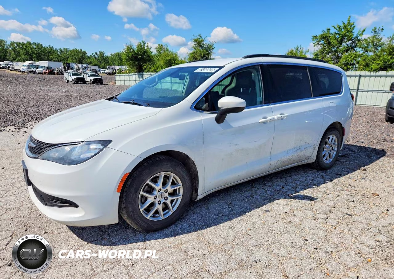 2021 Chrysler Voyager Lxi
