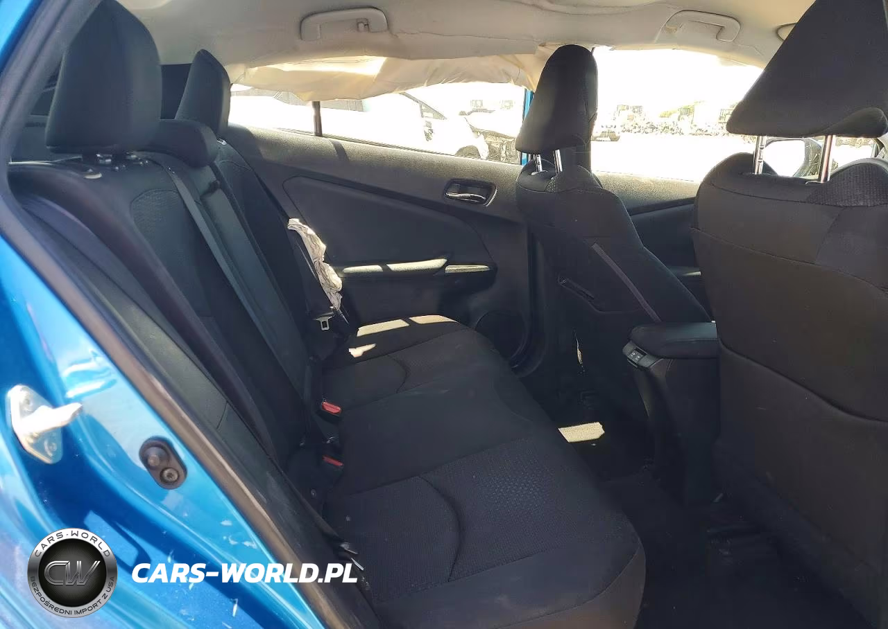 2022 Toyota Prius Four Touring VIN:JTDKAMFU2N3156554 - 10