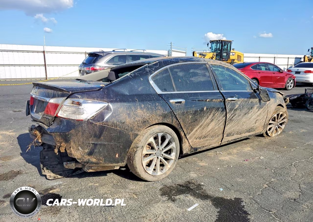 2015 Honda Accord Sport VIN:1HGCR2F55FA257077 - 3