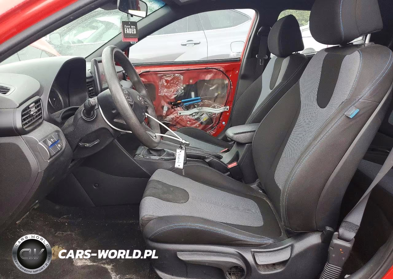 2019 Hyundai Veloster 2.0L VIN:KMHTG6AF7KU018355 - 7