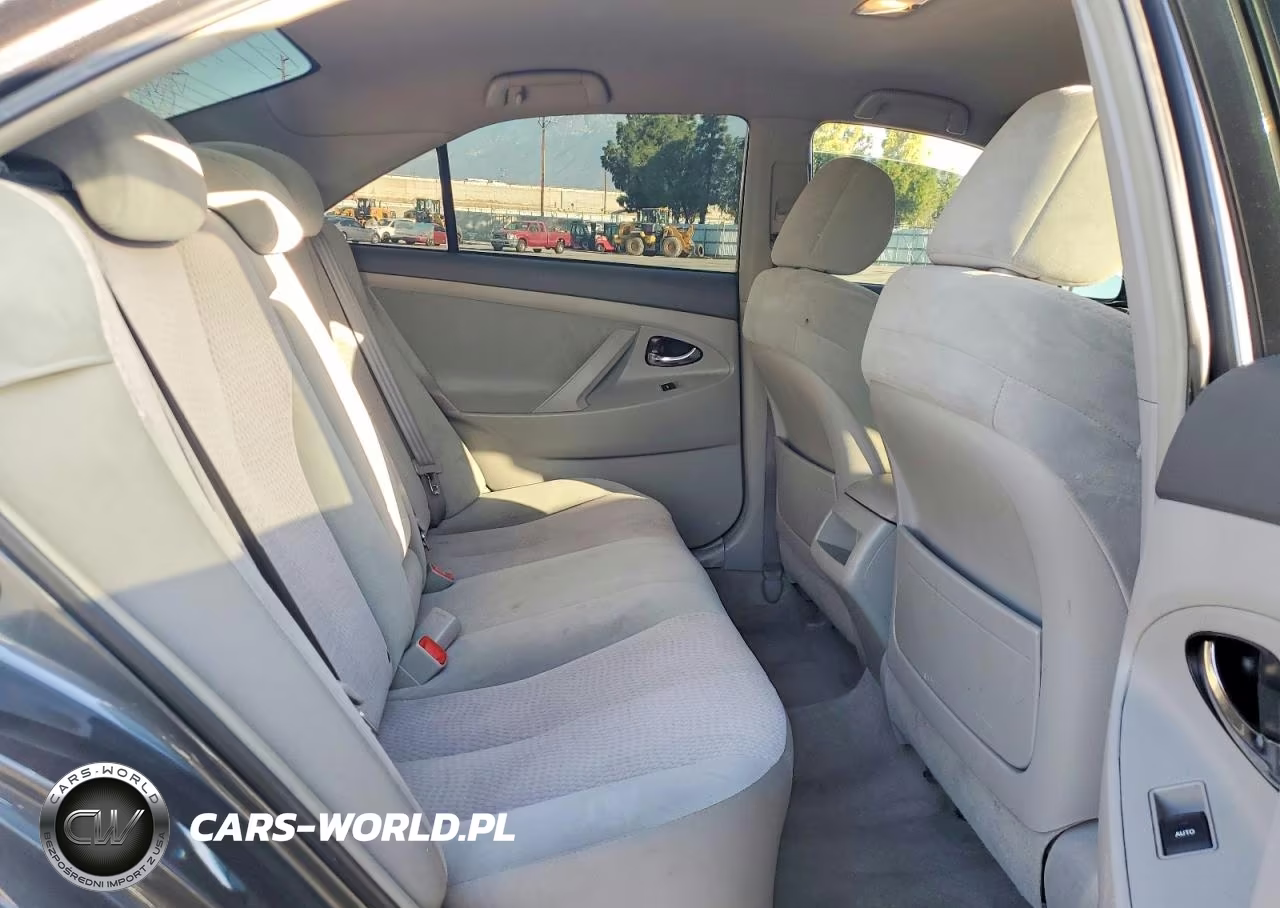 2010 Toyota Camry Le VIN:4T1BF3EK4AU013326 - 10