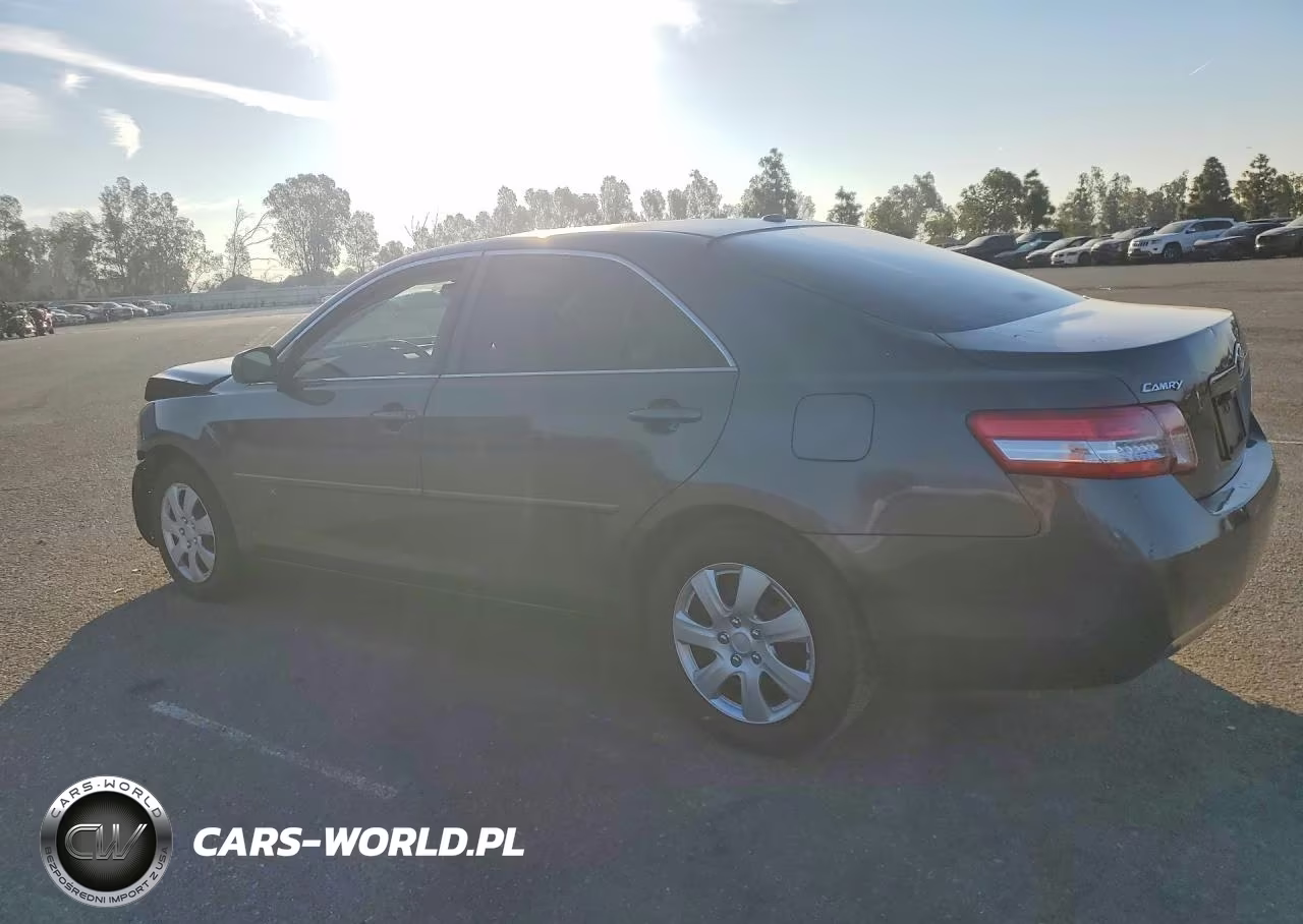 2010 Toyota Camry Le VIN:4T1BF3EK4AU013326 - 2
